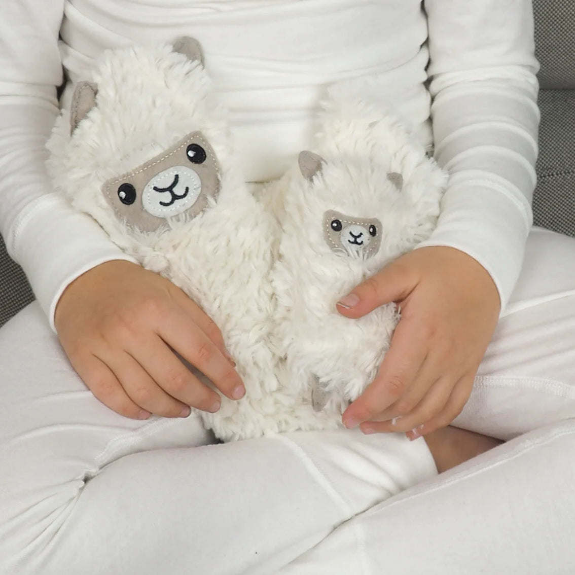 1778_1815_Huggable_and_Pocket_Pal_Llama_S_1512x_f2756fdb-6b0c-456c-ae55-4ae1529d9409.webp
