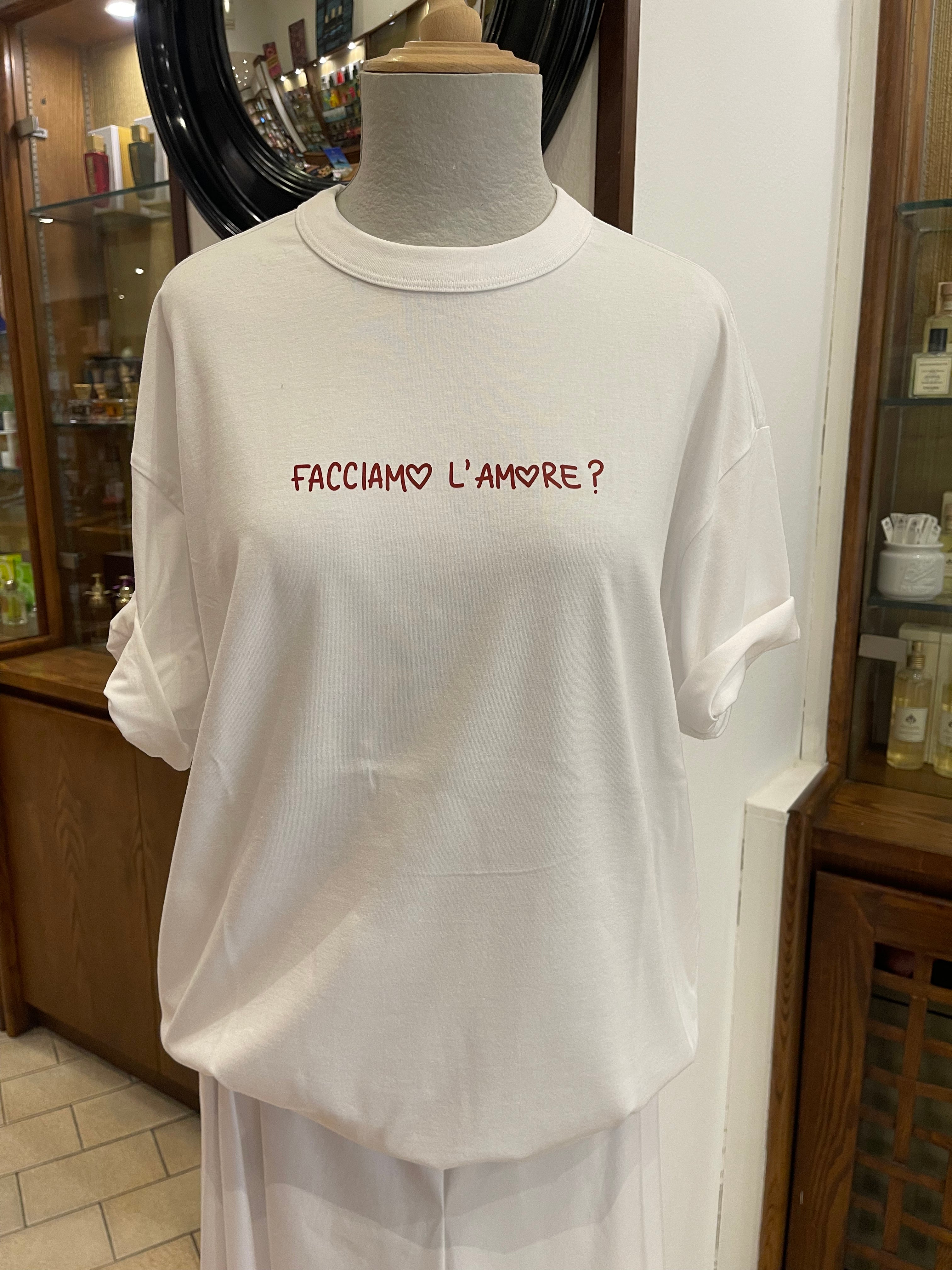 T-shirt "Facciamo l'amore?"