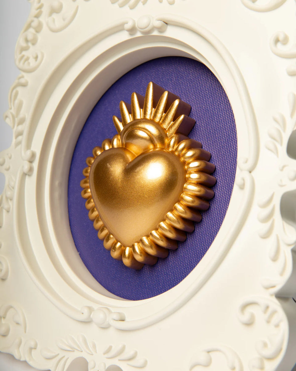CORNICE BIANCA CON CUORE ORO - Infinity Concept Store