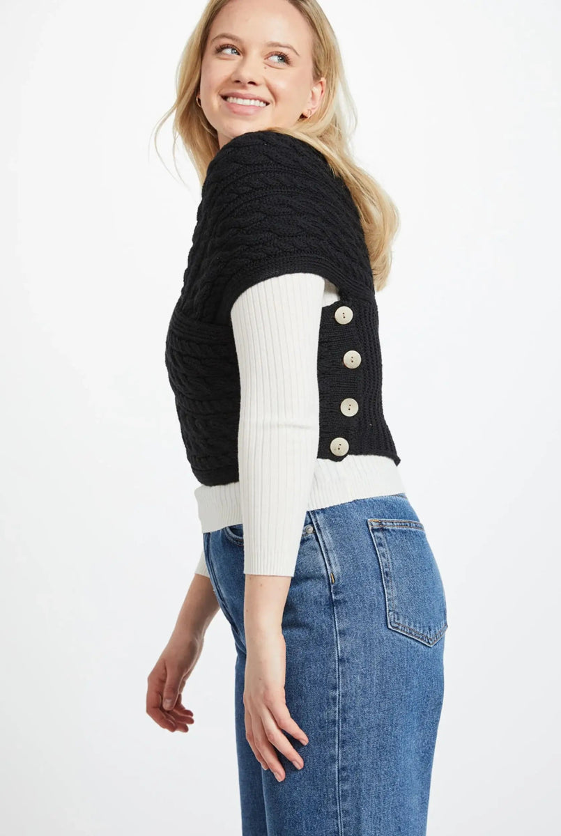 Corrib Crossover Aran Wrap - Nero - Infinity Concept Store