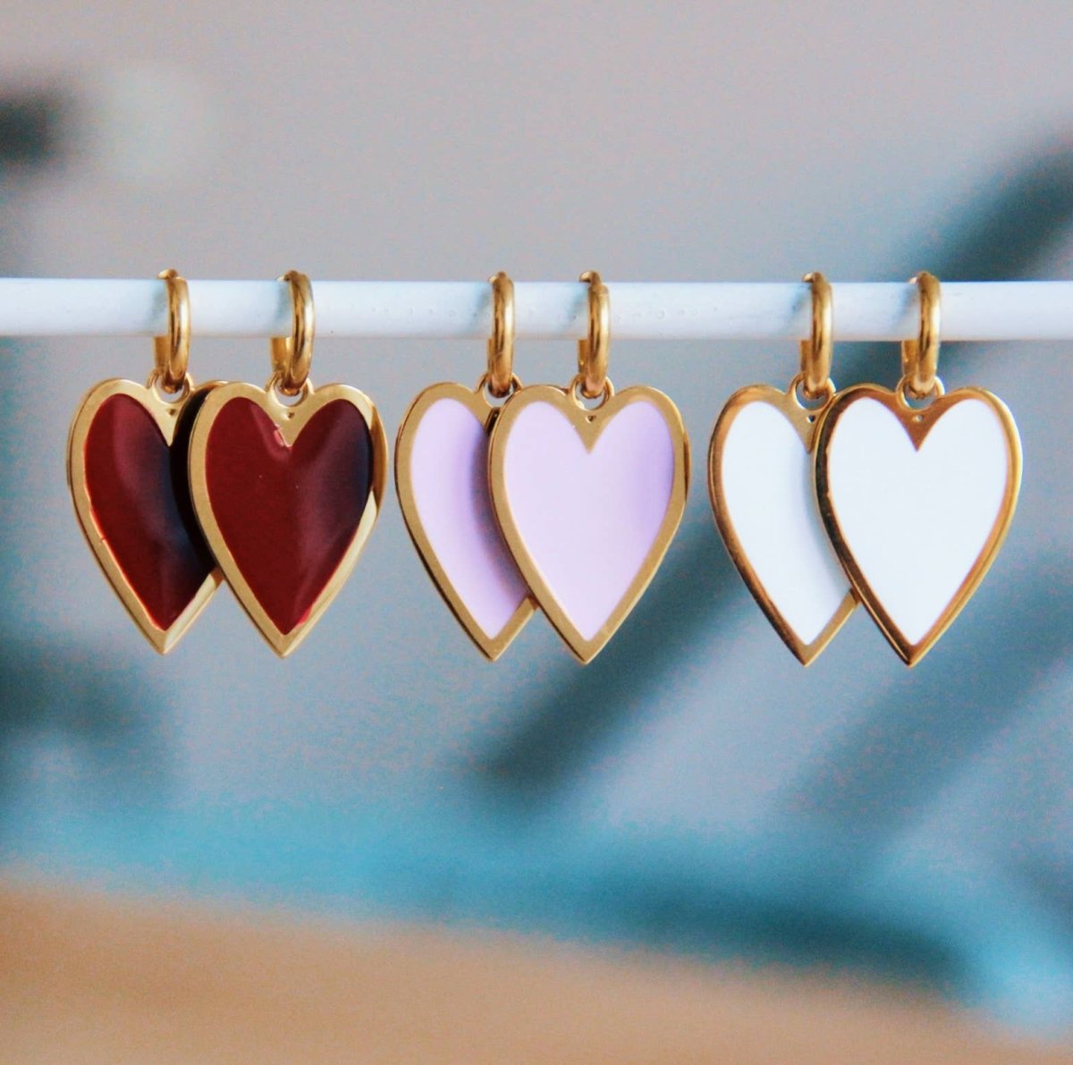 Creole in acciaio con cuore lungo colorato - bordeaux/oro - Infinity Concept Store