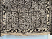 NUOVA SCIARPA BOHO FATTA A MANO NERO - 180cm x 110cm - Infinity Concept Store