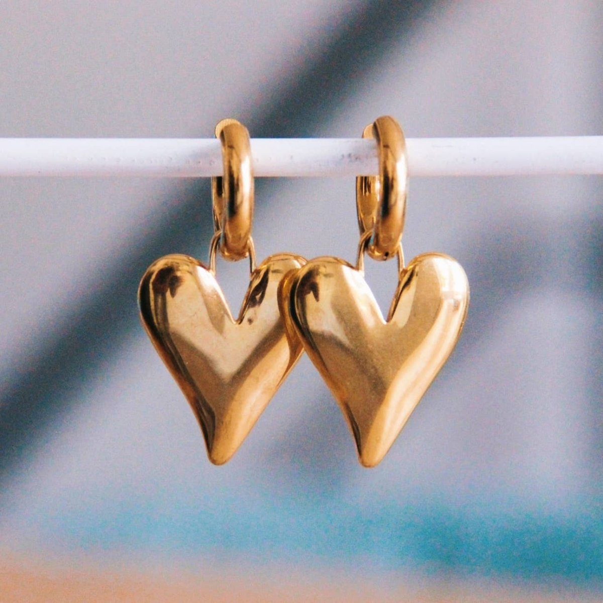 Orecchino con cuore XL - oro - Infinity Concept Store