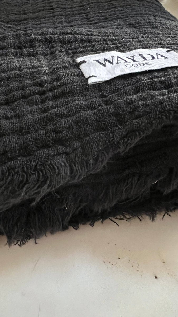 Sciarpa Edizione Speciale Black Raven - Infinity Concept Store