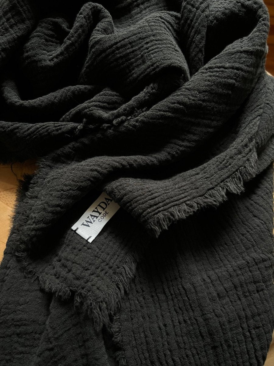 Sciarpa Edizione Speciale Black Raven - Infinity Concept Store