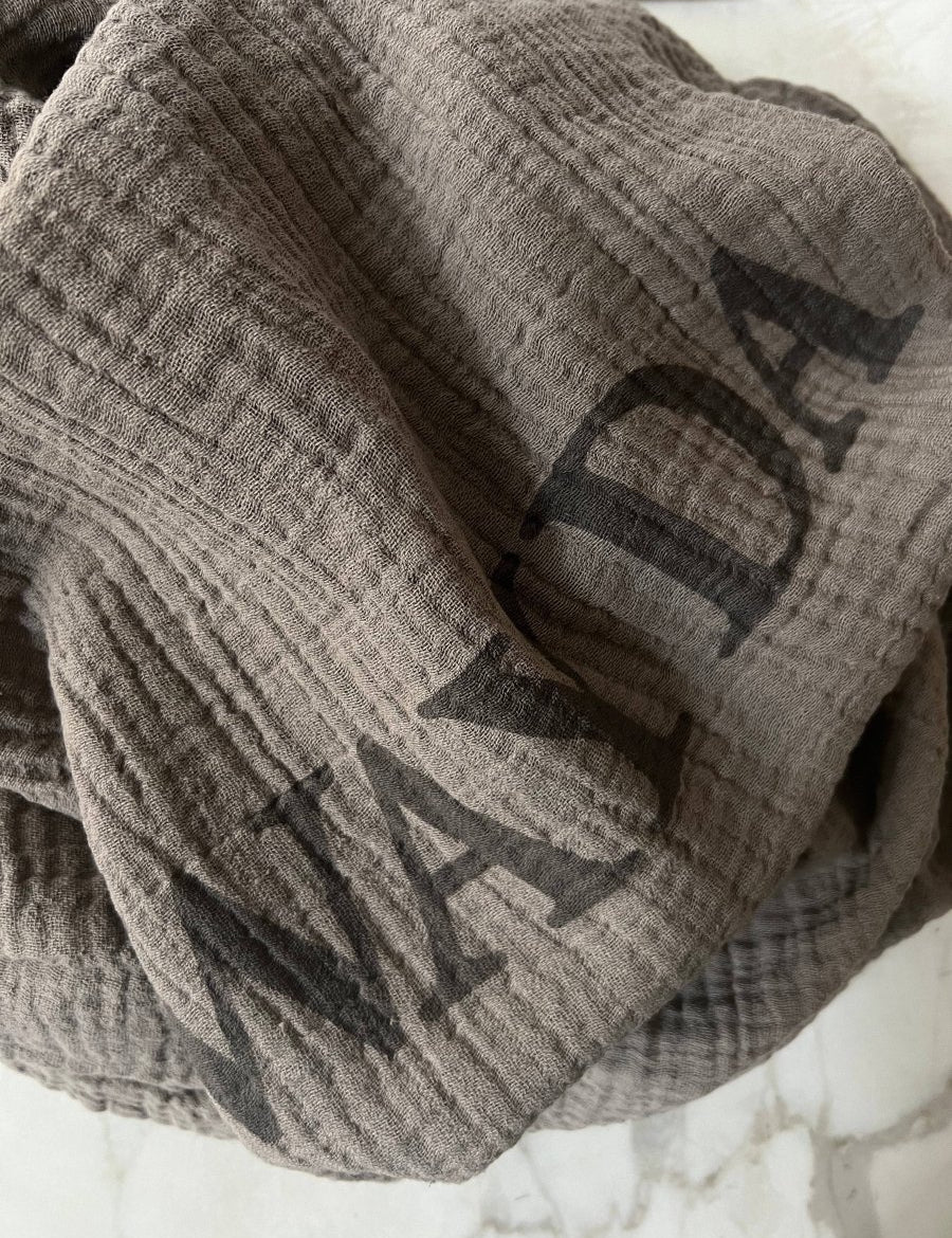 SCIARPA TAUPE SFUMATA - COLLEZIONE CAPSULE 140x140 cm - Infinity Concept Store