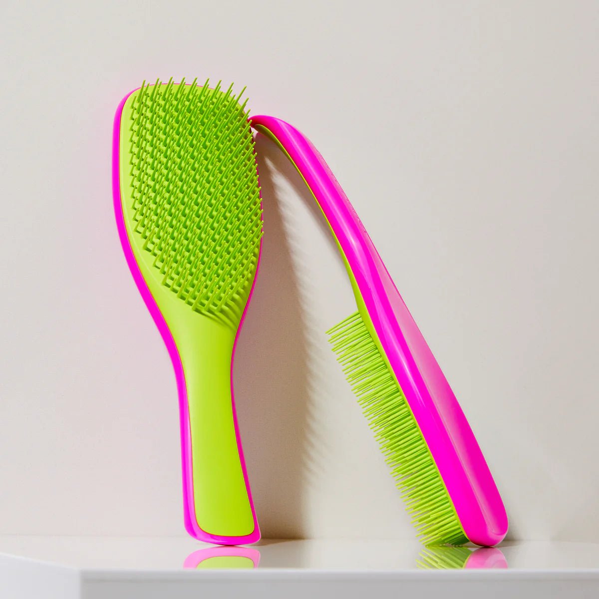 Spazzola districante The Wet Detangling Iper Giallo e Rosa - Infinity Concept Store
