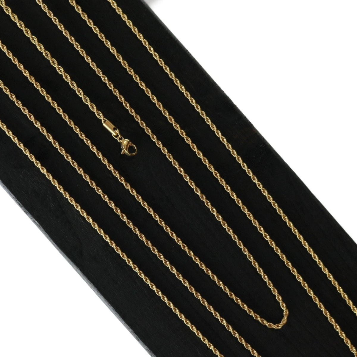 Collana impermeabile Passion con corda da 2 mm, 55 cm, placcata in oro 18 carati - Infinity Concept Store