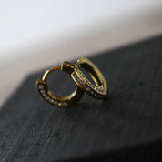 Joy, orecchino a cerchio - Infinity Concept Store